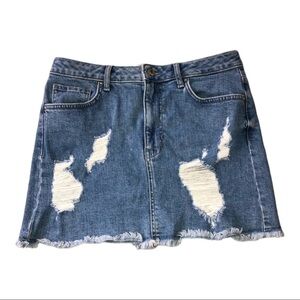 FOREVER 21 Stretch Distressed Medium Wash Denim Mini Skirt Sz 28